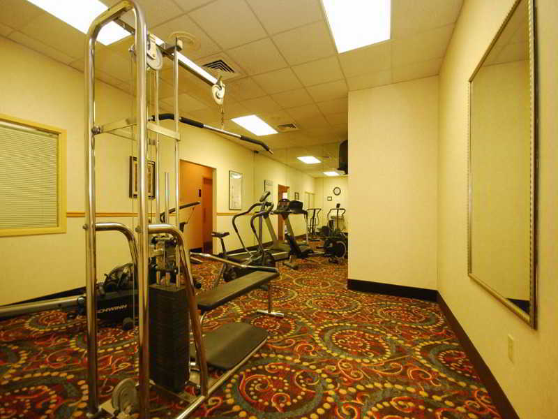 Comfort Inn Pocono Lakes Region Lake Ariel Bagian luar foto