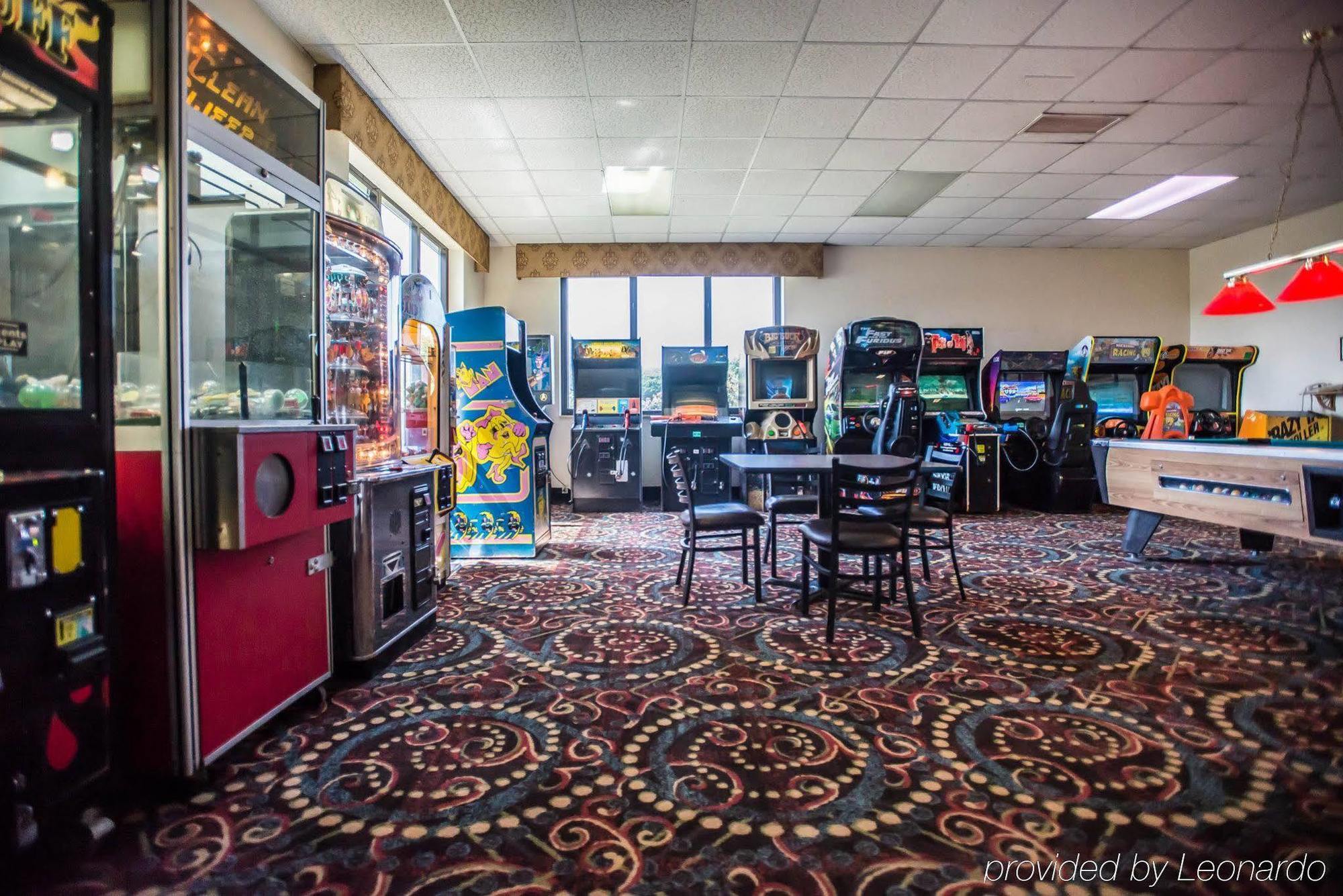 Comfort Inn Pocono Lakes Region Lake Ariel Bagian luar foto